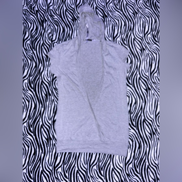 layered 2000s hooded shirt - Picture 1 of 2